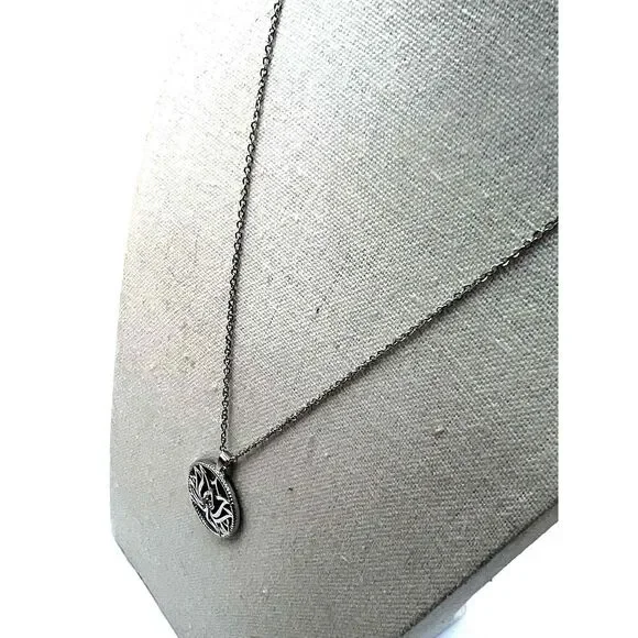 NEW Silver Abalone Shell Lotus Flower Round Pendant Necklace Womens - Picture 12 of 15